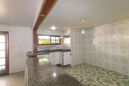 Casa para alugar com 240m², 4 quartos e 2 vagasCozinha