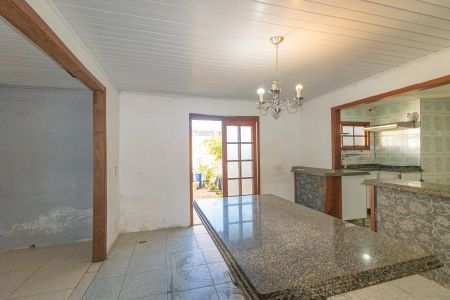 Sala de casa para alugar com 4 quartos, 240m² em Guajuviras, Canoas