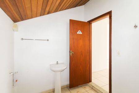 Casa para alugar com 100m², 2 quartos e 1 vagaBanheiro