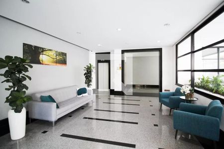 Apartamento à venda com 98m², 3 quartos e 2 vagas Apartamento à venda com 98m², 3 quartos e 2 vagasÁrea comum - Hall Social