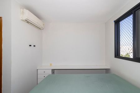 Apartamento à venda com 98m², 3 quartos e 2 vagas Apartamento à venda com 98m², 3 quartos e 2 vagasQuarto Suíte