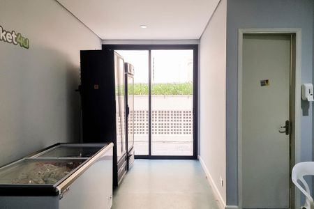 Apartamento à venda com 98m², 3 quartos e 2 vagas Apartamento à venda com 98m², 3 quartos e 2 vagasÁrea comum - Mini Market