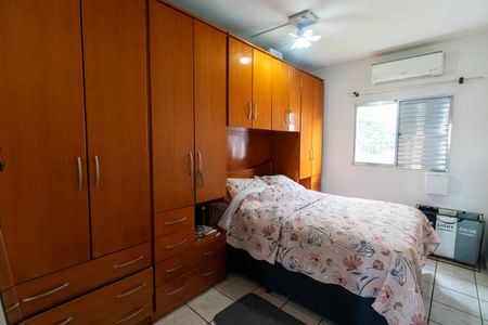 Casa à venda com 217m², 3 quartos e 3 vagasQuarto 4