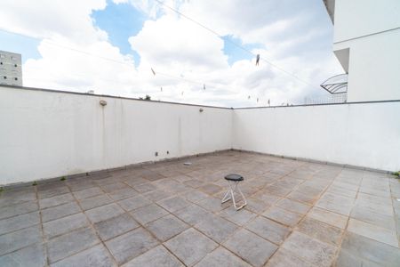 Casa à venda com 217m², 3 quartos e 3 vagasVaranda