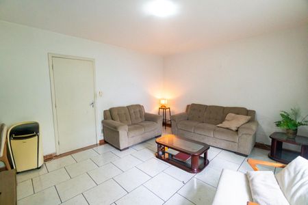 Sala de casa à venda com 3 quartos, 217m² em Cidade Vargas, São Paulo