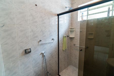 Casa à venda com 217m², 3 quartos e 3 vagasBanheiro 1