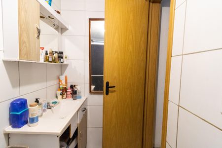 Apartamento para alugar com 45m², 2 quartos e sem vagaBanheiro