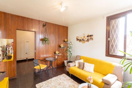 Casa à venda com 350m², 3 quartos e 1 vagaSala