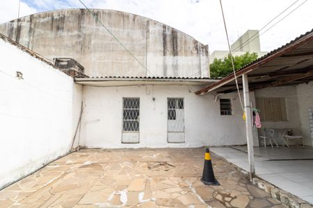 Casa à venda com 350m², 3 quartos e 1 vagaQuintal