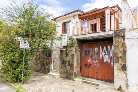 Casa à venda com 350m², 3 quartos e 1 vagaFachada