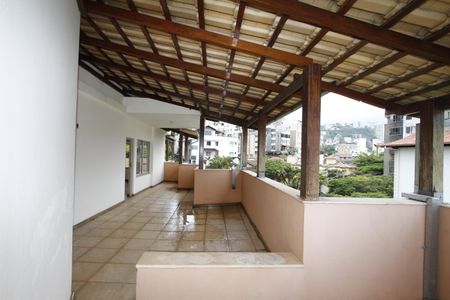 Apartamento à venda com 288m², 4 quartos e 2 vagasCobertura