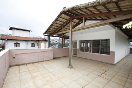 Apartamento à venda com 288m², 4 quartos e 2 vagasCobertura