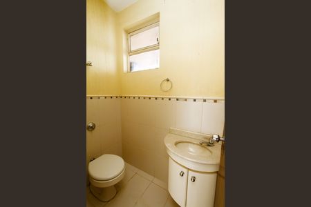 Apartamento à venda com 288m², 4 quartos e 2 vagasBanheiro 4