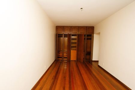 Apartamento à venda com 288m², 4 quartos e 2 vagasQuarto 4 - Suíte