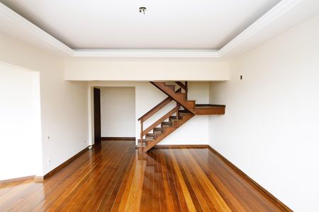 Sala 1 de apartamento à venda com 4 quartos, 288m² em Santa Lúcia, Belo Horizonte