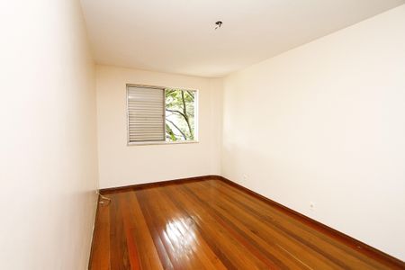 Apartamento à venda com 288m², 4 quartos e 2 vagasQuarto 4 - Suíte