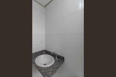 Apartamento para alugar com 56m², 2 quartos e 1 vaga Apartamento para alugar com 56m², 2 quartos e 1 vagaBanheiro