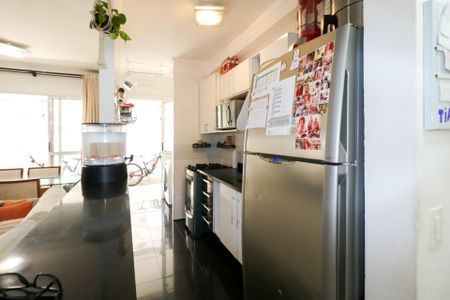 Apartamento à venda com 83m², 3 quartos e 2 vagas Apartamento à venda com 83m², 3 quartos e 2 vagasCozinha