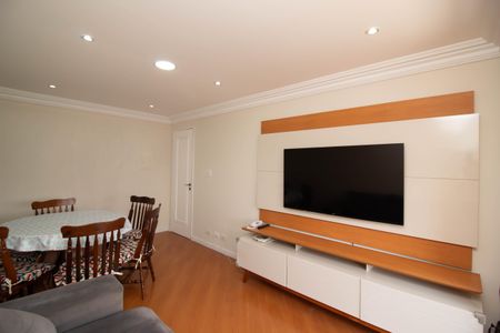 Apartamento para alugar com 67m², 2 quartos e 1 vagaSala