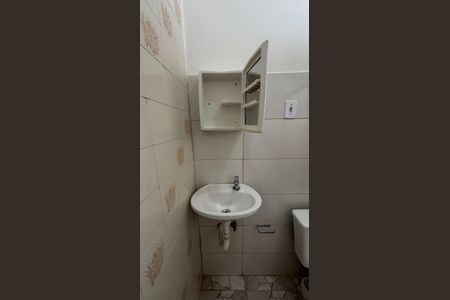 Studio para alugar com 20m², 1 quarto e sem vaga Studio para alugar com 20m², 1 quarto e sem vagaBanheiro