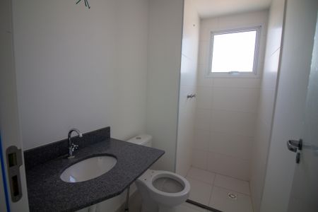Apartamento à venda com 59m², 2 quartos e 1 vaga Apartamento à venda com 59m², 2 quartos e 1 vagaBanheiro da Suíte