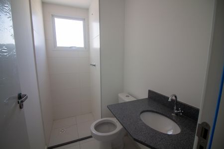 Apartamento à venda com 59m², 2 quartos e 1 vaga Apartamento à venda com 59m², 2 quartos e 1 vagaBanheiro