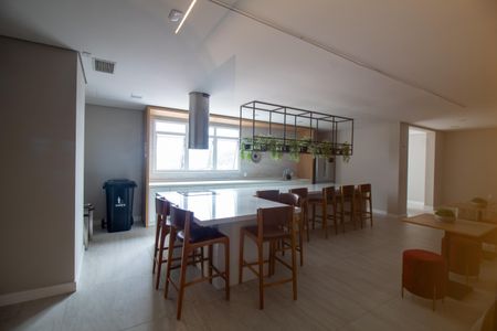 Apartamento à venda com 59m², 2 quartos e 1 vaga Apartamento à venda com 59m², 2 quartos e 1 vagaÁrea comum - Salão de Festas Gourmet