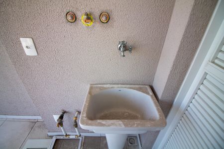 Apartamento à venda com 59m², 2 quartos e 1 vaga Apartamento à venda com 59m², 2 quartos e 1 vagaÁrea de Serviço