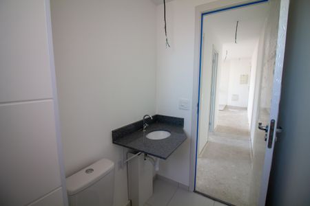 Apartamento à venda com 59m², 2 quartos e 1 vaga Apartamento à venda com 59m², 2 quartos e 1 vagaBanheiro