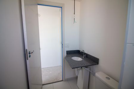 Apartamento à venda com 59m², 2 quartos e 1 vaga Apartamento à venda com 59m², 2 quartos e 1 vagaBanheiro da Suíte