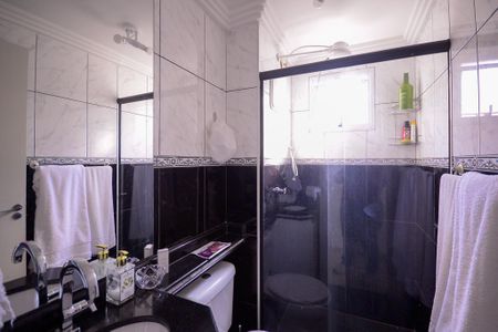 Apartamento para alugar com 46m², 2 quartos e 1 vaga Apartamento para alugar com 46m², 2 quartos e 1 vagaBanheiro