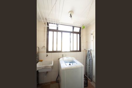 Apartamento à venda com 77m², 2 quartos e 1 vaga Apartamento à venda com 77m², 2 quartos e 1 vagaÁrea de Serviço