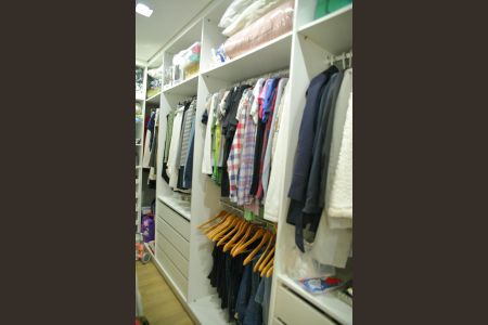 Apartamento à venda com 87m², 2 quartos e 2 vagasCloset da Suíte 1 