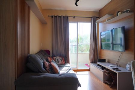 Sala de apartamento à venda com 2 quartos, 44m² em Rubem Berta, Porto Alegre