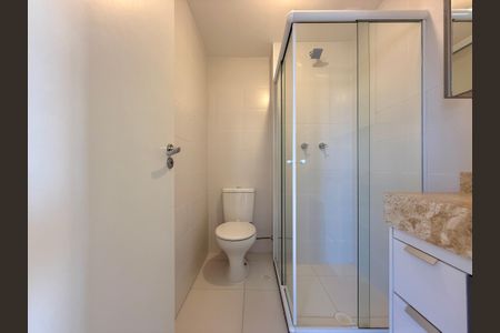 Apartamento para alugar com 53m², 3 quartos e 1 vaga Apartamento para alugar com 53m², 3 quartos e 1 vagaBanheiro Social