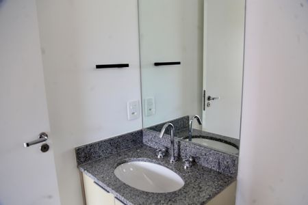 Apartamento para alugar com 52m², 2 quartos e 1 vaga Apartamento para alugar com 52m², 2 quartos e 1 vagaBanheiro Social