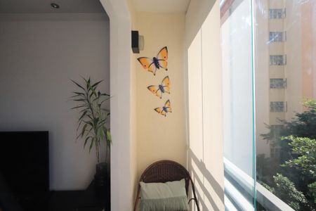 Sacada de apartamento à venda com 2 quartos, 64m² em Vila Carrão, São Paulo