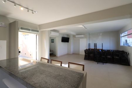 Apartamento à venda com 64m², 2 quartos e 1 vagaÁrea comum - Salão de festas