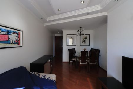 Apartamento à venda com 64m², 2 quartos e 1 vagaSala
