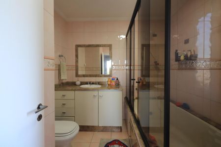 Apartamento à venda com 64m², 2 quartos e 1 vagaBanheiro da Suíte