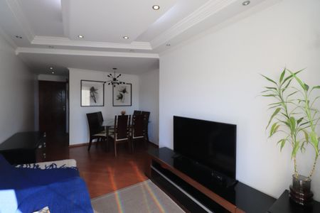 Apartamento à venda com 64m², 2 quartos e 1 vagaSala