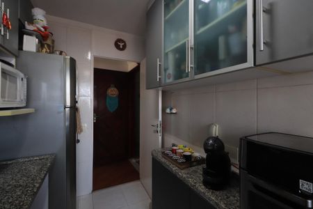 Apartamento à venda com 64m², 2 quartos e 1 vagaCozinha