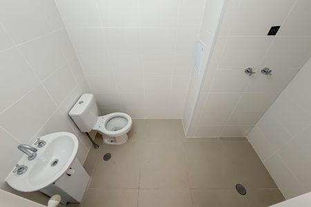 Studio à venda com 25m², 1 quarto e sem vaga Studio à venda com 25m², 1 quarto e sem vagaBanheiro