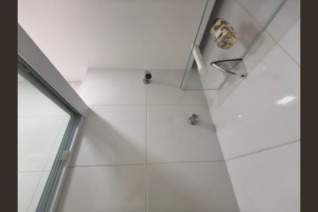 Apartamento à venda com 62m², 3 quartos e 1 vaga Apartamento à venda com 62m², 3 quartos e 1 vagaBanheiro Social