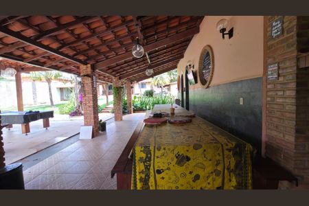 Casa à venda com 110m², 2 quartos e 12 vagas