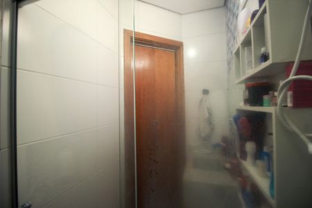 Apartamento para alugar com 76m², 2 quartos e 1 vaga Apartamento para alugar com 76m², 2 quartos e 1 vagaBanheiro