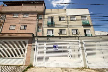 Apartamento para alugar com 76m², 2 quartos e 1 vaga Apartamento para alugar com 76m², 2 quartos e 1 vagaFachada