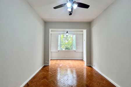 Apartamento para alugar com 1 quarto, 56m² em Copacabana, Rio de Janeiro