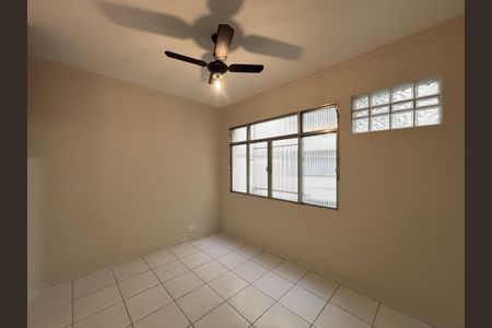 Sala de apartamento para alugar com 2 quartos, 68m² em Copacabana, Rio de Janeiro