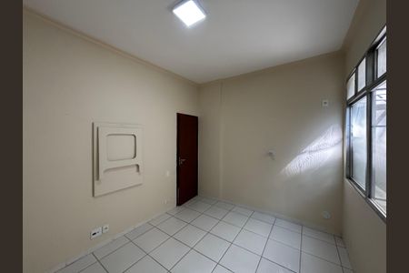 Quarto 1 de apartamento para alugar com 2 quartos, 68m² em Copacabana, Rio de Janeiro